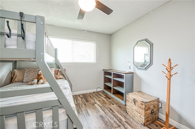 1430 W Bush Street, Lemoore CA: https://media.crmls.org/medias/b670d543-4eb6-4e78-ab7e-8c5948a9682b.jpg