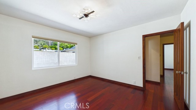 Detail Gallery Image 30 of 62 For 165 Cumberland Rd, Glendale,  CA 91202 - 3 Beds | 2/1 Baths