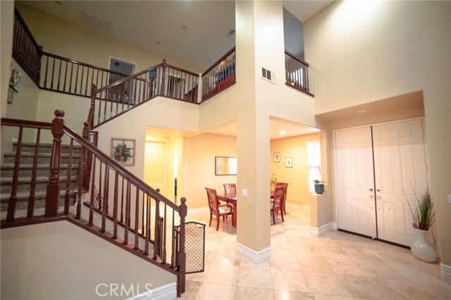Detail Gallery Image 3 of 14 For 13539 Laurel Ct, Corona,  CA 92880 - 5 Beds | 3/1 Baths