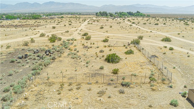 Detail Gallery Image 16 of 20 For 90 Palmdale Blvd, Sun Village,  CA 93543 - – Beds | – Baths