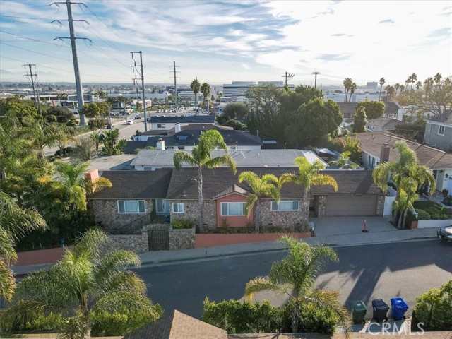 3616 Elm Avenue, Manhattan Beach, California 90266, 3 Bedrooms Bedrooms, ,2 BathroomsBathrooms,Residential,Sold,Elm,SB22239127
