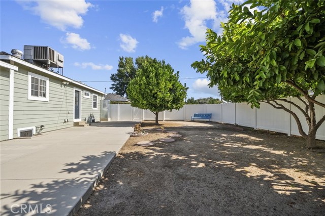 Detail Gallery Image 17 of 28 For 8440 Oakdale Ave, Winnetka,  CA 91306 - 3 Beds | 1/1 Baths