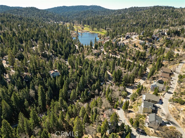 Detail Gallery Image 44 of 45 For 915 Trinity, Lake Arrowhead,  CA 92352 - 5 Beds | 3/1 Baths