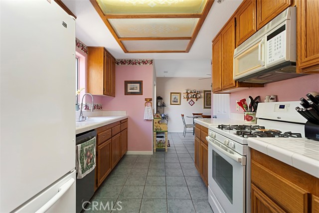 Detail Gallery Image 13 of 33 For 1432 Janis Lynn Ln, Vista,  CA 92083 - 3 Beds | 2/1 Baths