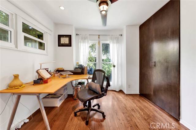 3398 Floyd, Los Angeles CA: https://media.crmls.org/medias/b6766bff-bec0-4826-9982-75cfb6a142bc.jpg