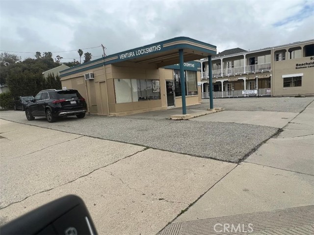 901 East Main Street photo 2