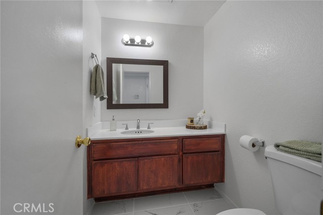 Detail Gallery Image 12 of 28 For 1031 S Palmetto Ave #S3,  Ontario,  CA 91762 - 3 Beds | 2/1 Baths