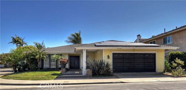 6722 Country Circle, Huntington Beach, CA 92648