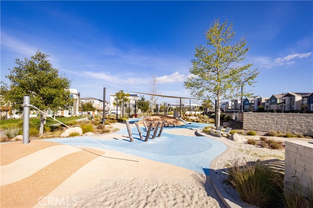 Detail Gallery Image 53 of 69 For 27516 Golden Currant Pl, Valencia,  CA 91381 - 4 Beds | 4/1 Baths