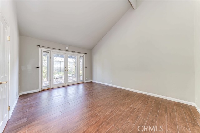 9622 Caithness Drive, Huntington Beach CA: https://media.crmls.org/medias/b6783643-bb23-41ea-8e03-45dfa4ad81cd.jpg