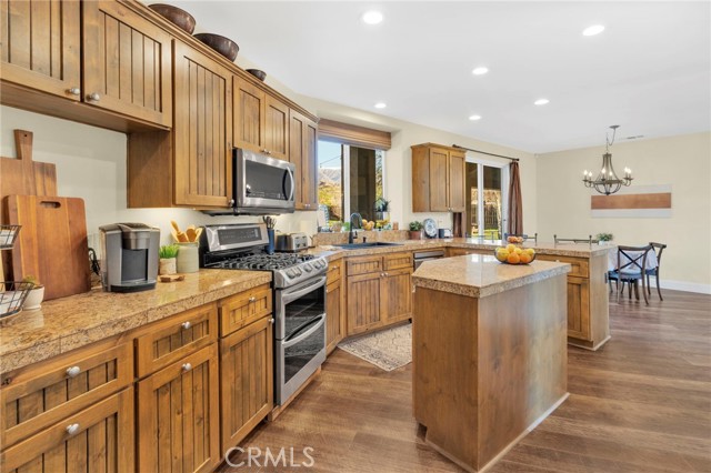 Detail Gallery Image 20 of 75 For 40590 Lincoln, Cherry Valley,  CA 92223 - 4 Beds | 3/1 Baths