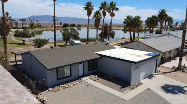 44040 Shadow Way, Desert Center CA: https://media.crmls.org/medias/b679652f-3d4a-49cf-9736-5a9d7b188953.jpg