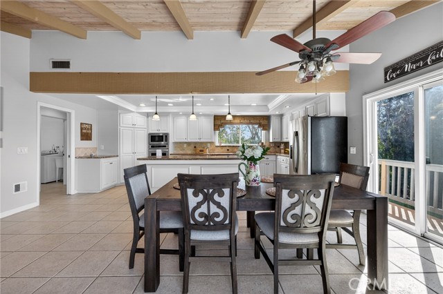 Detail Gallery Image 16 of 58 For 30470 Avenida Estrada, Temecula,  CA 92591 - 4 Beds | 3/1 Baths