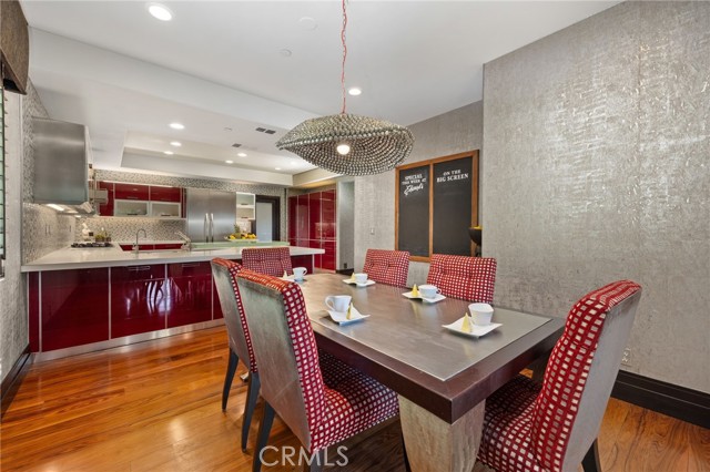 451 W Le Roy Avenue, Arcadia CA: https://media.crmls.org/medias/b67a6d52-c21b-4044-a8e2-6eed91b779e1.jpg