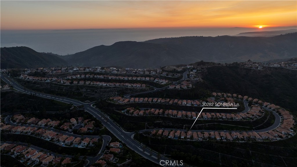 https://media.crmls.org/medias/b67a86c5-b06d-48e8-bb23-ddd177d05907.jpg?preset=X-Large