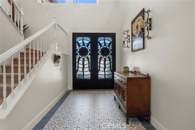 Detail Gallery Image 2 of 37 For 41574 Eagle Point, Temecula,  CA 92591 - 5 Beds | 3 Baths