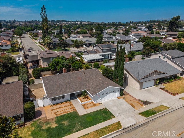 1717 Saint James Place, Placentia CA: https://media.crmls.org/medias/b67aff6d-96b2-4e8c-b07d-af41069b40cf.jpg