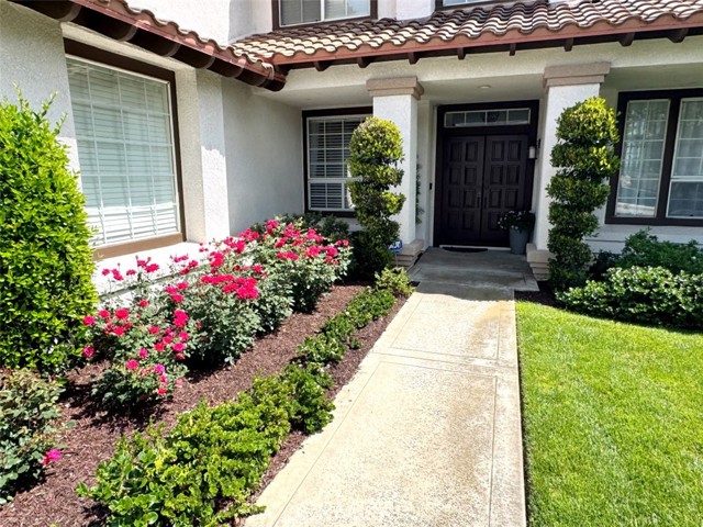14043 Shepherd Drive, Rancho Cucamonga CA: https://media.crmls.org/medias/b67b7846-d954-4a60-b061-530dc42c7f84.jpg