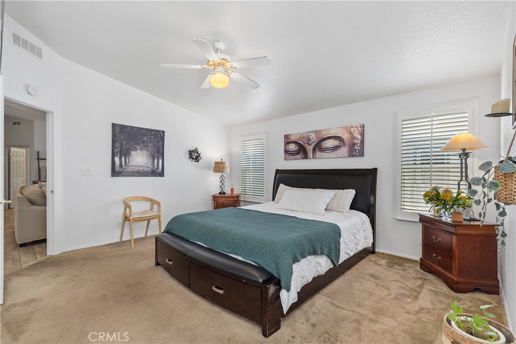 MLS #OC25215640 image #23