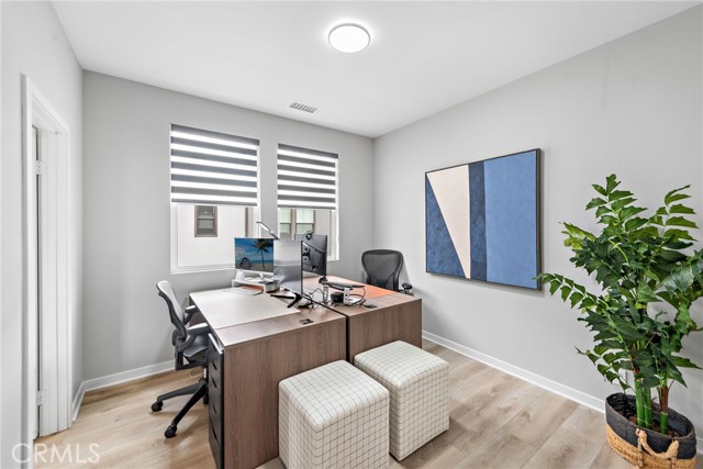 845 S Grable Circle, Orange CA: https://media.crmls.org/medias/b67c22fa-d9f4-4080-b8a8-2652260d5ac0.jpg