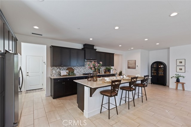 Detail Gallery Image 15 of 62 For 1022 Moonrise, Madera,  CA 93636 - 4 Beds | 2/1 Baths