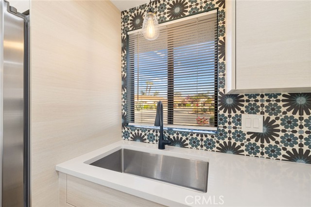 Detail Gallery Image 6 of 42 For 77247 Olympic, Palm Desert,  CA 92211 - 2 Beds | 2 Baths