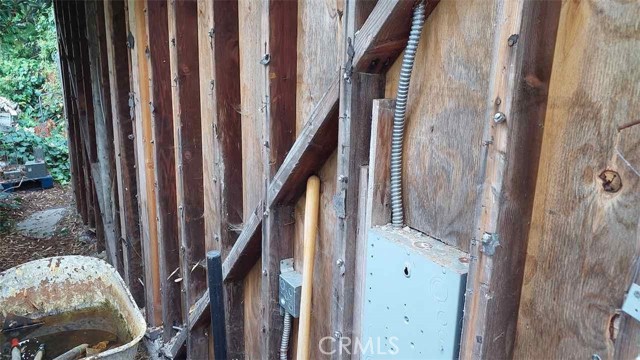 Detail Gallery Image 25 of 28 For 1909 Dalton Rd, Palos Verdes Estates,  CA 90274 - 5 Beds | 3 Baths