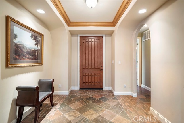 42179 Calle Paramo, Murrieta CA: https://media.crmls.org/medias/b67d9659-9fdf-4c7e-91ea-d8de79e01f3d.jpg