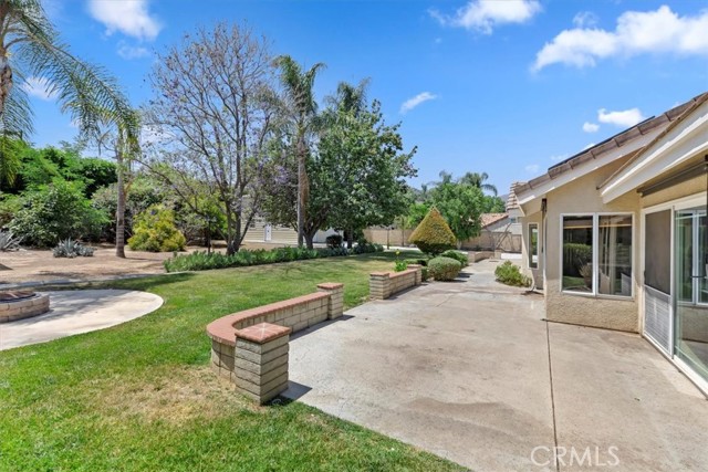 10854 Beltramo Circle, Riverside CA: https://media.crmls.org/medias/b67e7e6b-eddd-4819-a546-429e9ef07e31.jpg