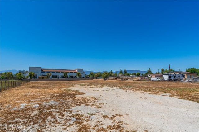 2878 2nd Street, Norco CA: https://media.crmls.org/medias/b67e9b58-fca5-48f4-8773-98410bbe05cb.jpg