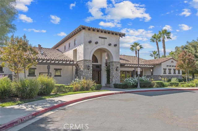 Detail Gallery Image 31 of 45 For 24137 Tango Dr, Valencia,  CA 91354 - 4 Beds | 3 Baths