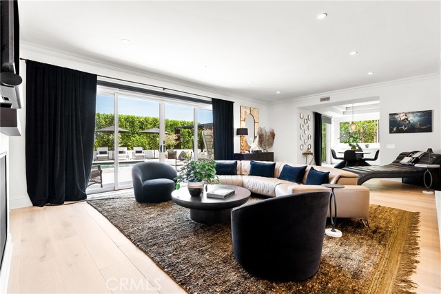 23477 Park Colombo, Calabasas CA: https://media.crmls.org/medias/b68138e1-677c-4691-81a9-9a53cd165b14.jpg