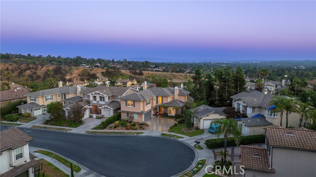 632 Hartwell Court, Altadena CA: https://media.crmls.org/medias/b681bc74-07eb-4e30-90d1-400c98ec8294.jpg