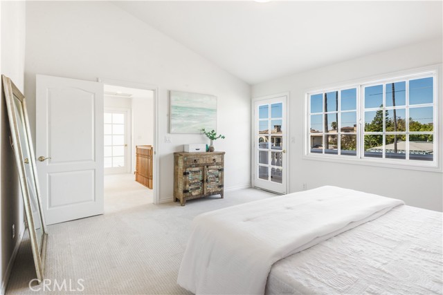 608 Knob Hill Avenue, Redondo Beach, California 90277, 3 Bedrooms Bedrooms, ,2 BathroomsBathrooms,Residential,For Sale,Knob Hill,SB26073677