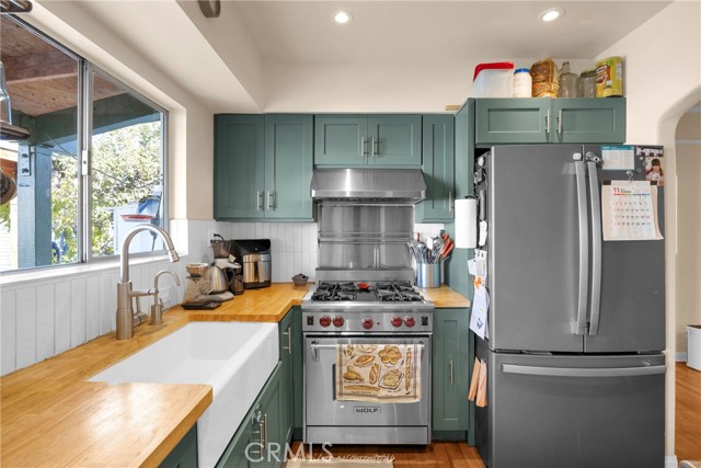 Detail Gallery Image 18 of 54 For 225 E 56th St, Long Beach,  CA 90805 - 3 Beds | 2 Baths