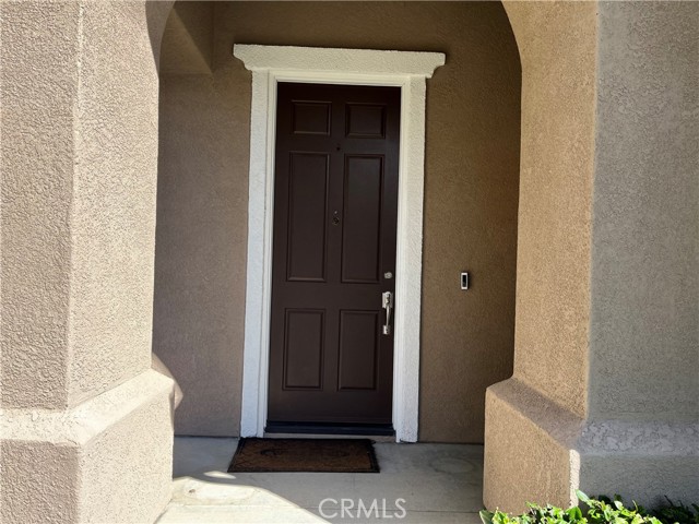 511 Shasta Drive, Corona CA: https://media.crmls.org/medias/b68381c6-b37c-4f4f-b0b5-500728e4b53c.jpg