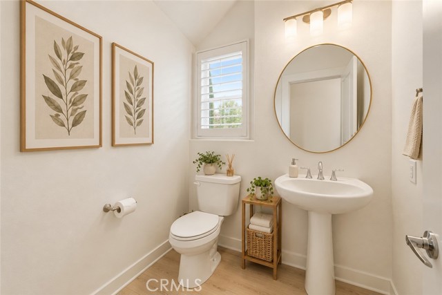 23201 West Canterbury photo 10