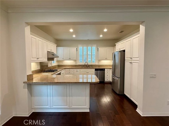 Detail Gallery Image 7 of 22 For 310 Bronze, Irvine,  CA 92618 - 3 Beds | 2/1 Baths