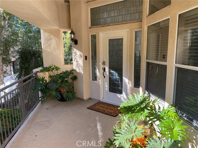 Detail Gallery Image 2 of 25 For 357 S San Vicente Ln, Anaheim Hills,  CA 92807 - 3 Beds | 3 Baths