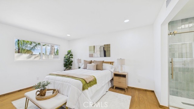 15859 Parthenia Street photo 37