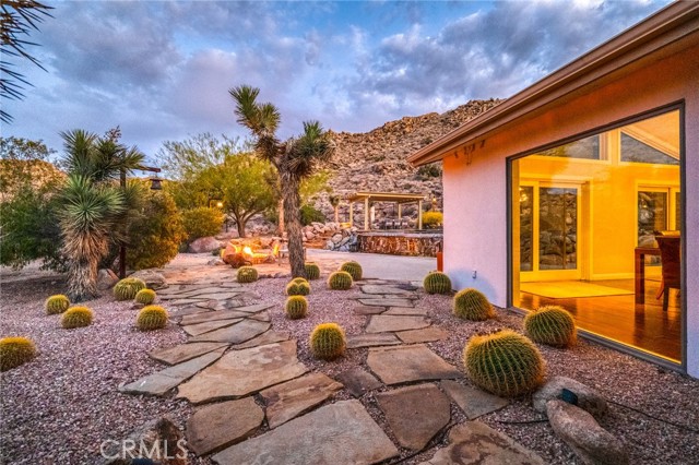 Detail Gallery Image 30 of 40 For 62823 La Collina, Joshua Tree,  CA 92252 - 5 Beds | 4 Baths