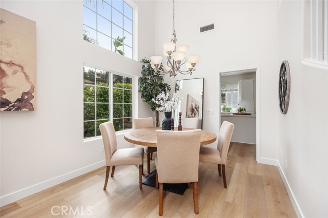 Detail Gallery Image 17 of 52 For 25036 Footpath Ln, Laguna Niguel,  CA 92677 - 5 Beds | 3 Baths