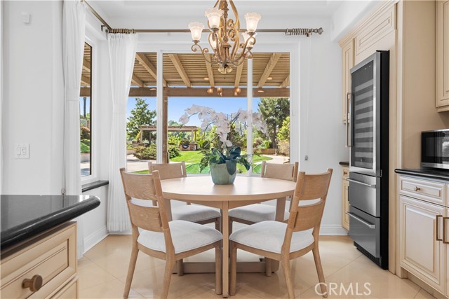 18178 Wellington Lane, Rowland Heights CA: https://media.crmls.org/medias/b686d458-cae5-42fb-b3d3-e68c9f3c13c9.jpg