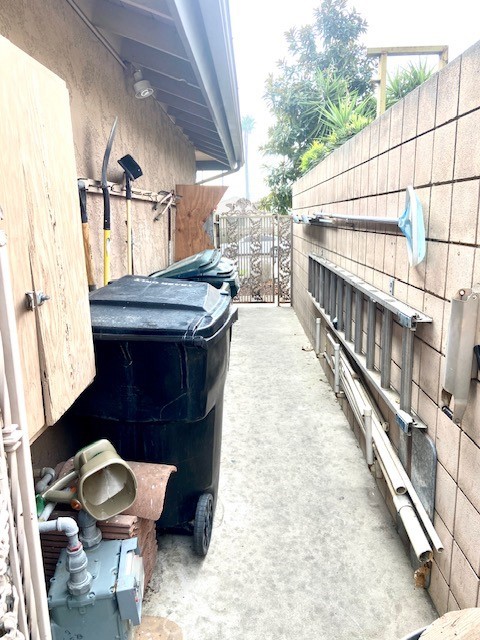 Detail Gallery Image 52 of 52 For 17134 Manzanita, Fontana,  CA 92335 - 3 Beds | 2 Baths