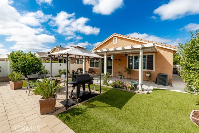 30294 Coralium Way, Menifee CA: https://media.crmls.org/medias/b6890419-d9b1-4ce7-b093-860b58ad8500.jpg
