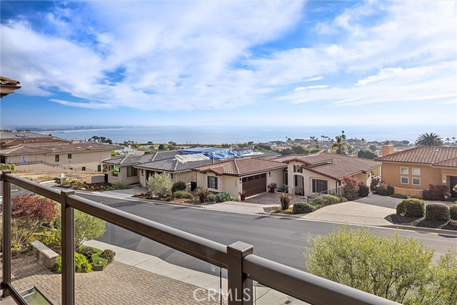 Detail Gallery Image 12 of 58 For 1283 Costa Brava, Pismo Beach,  CA 93449 - 3 Beds | 3/2 Baths