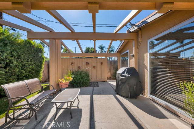 Detail Gallery Image 36 of 44 For 6500 Jumilla, Woodland Hills,  CA 91367 - 3 Beds | 2 Baths