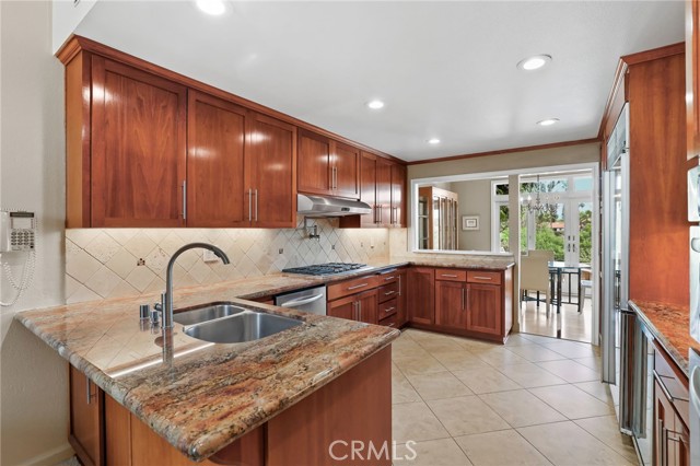 Detail Gallery Image 24 of 64 For 666 Brookline Pl, Fullerton,  CA 92835 - 3 Beds | 3 Baths