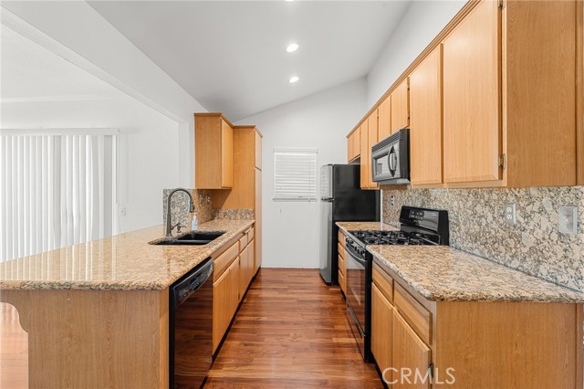 Detail Gallery Image 9 of 39 For 12310 Kellogg Ave, Chino,  CA 91710 - 4 Beds | 2 Baths