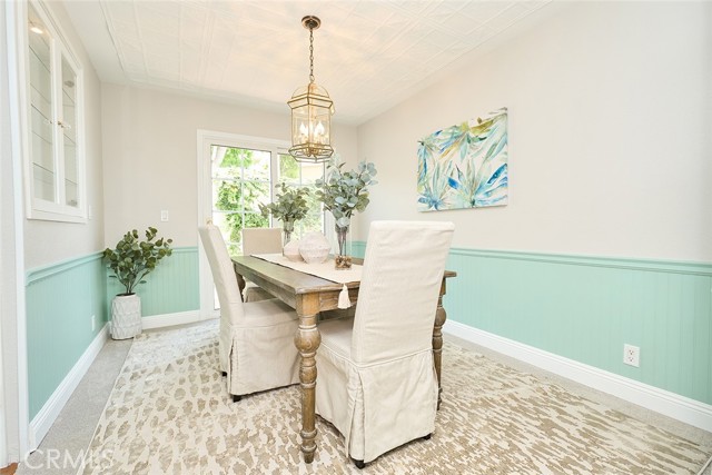 385 Park Avenue, Long Beach CA: https://media.crmls.org/medias/b68b0e9f-48c9-4619-9623-d53996748834.jpg